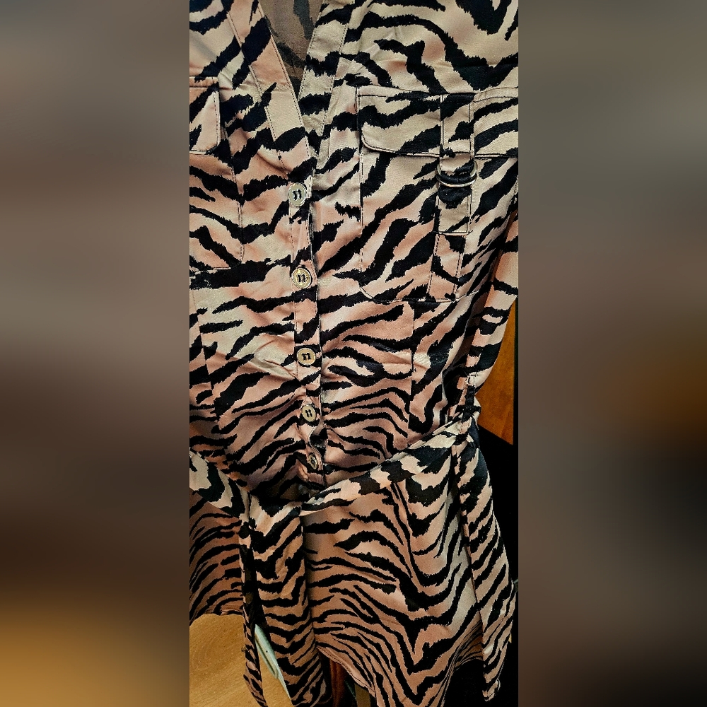 🩷 Dynamite Mini Dress - Picture 5 of 12